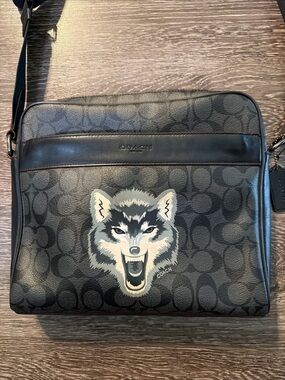 Coach Charles Camera Bag Signature Canvas Wolf Graphic Charcoal Crossbody